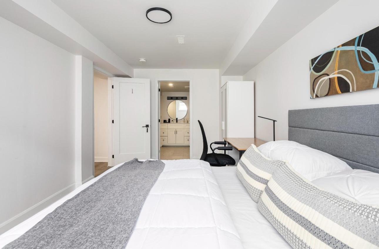 The Place King 2 Bedroom Apartment Ottawa Bagian luar foto